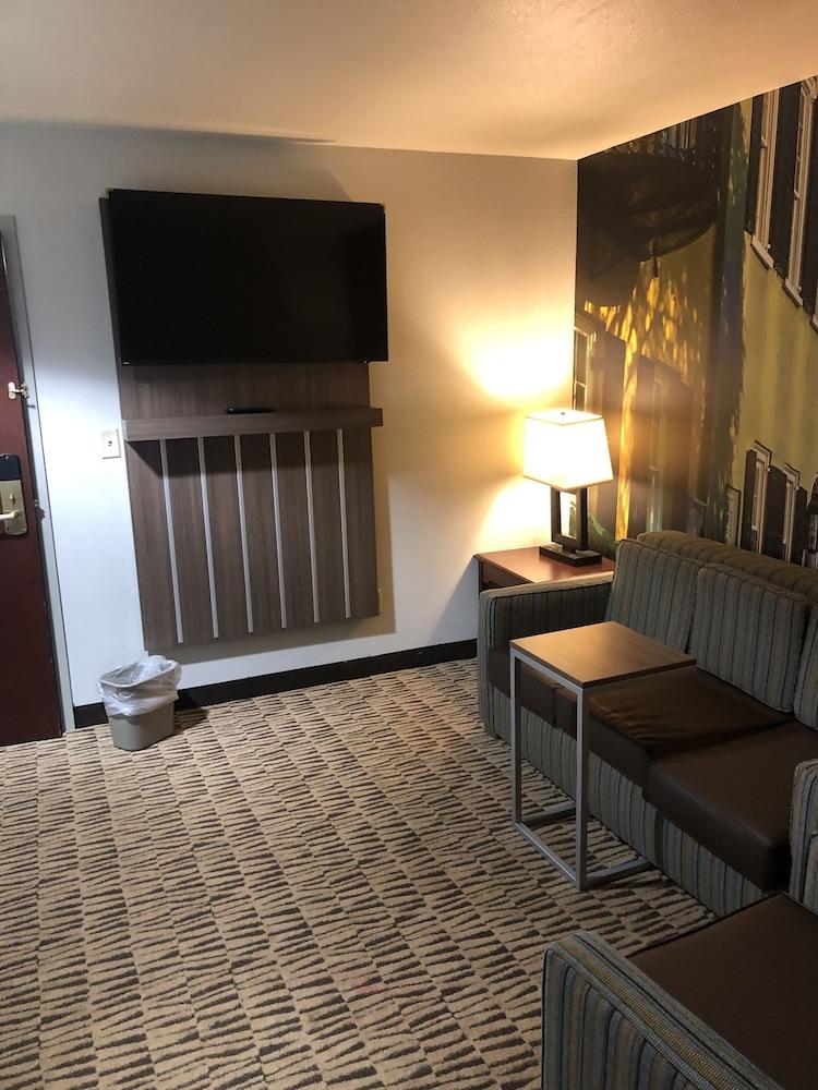 Clarion Pointe Charleston - West Ashley Ξενοδοχείο Εξωτερικό φωτογραφία